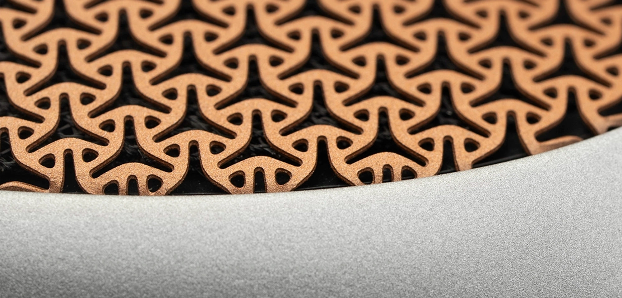 Meze Audio POET premium build open-back planar magnetic driver copper ear cups detail