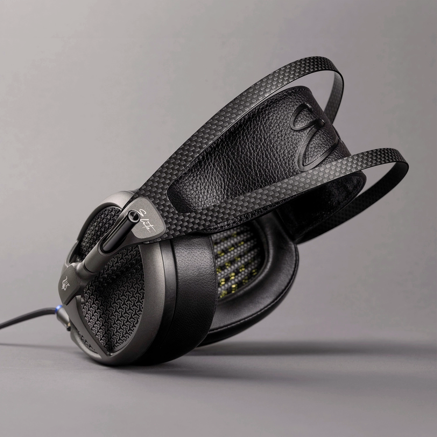 Meze Audio luxury planar magnetic open-back flagship headphones Elite Tungsten