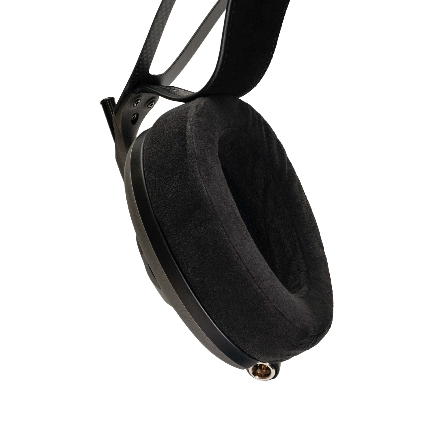 Meze Audio Empyrean II angled alcantara ear pad