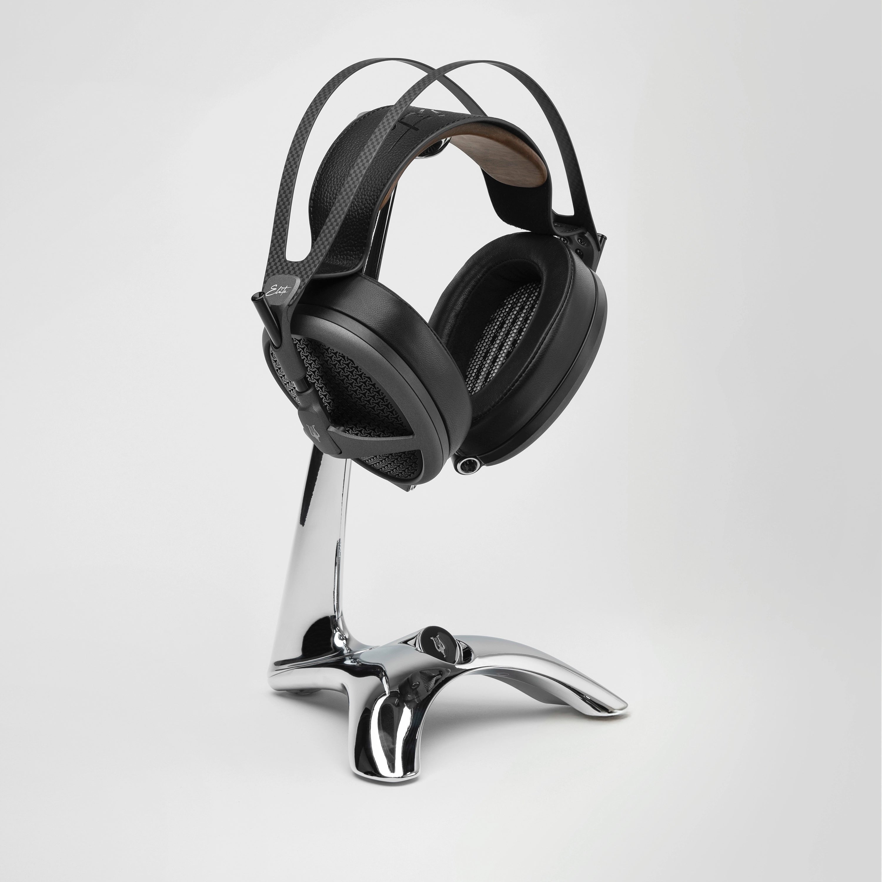 Meze Audio Elite Tungsten best open-back audiophile premium headphones on the Manta Chrome headphone stand